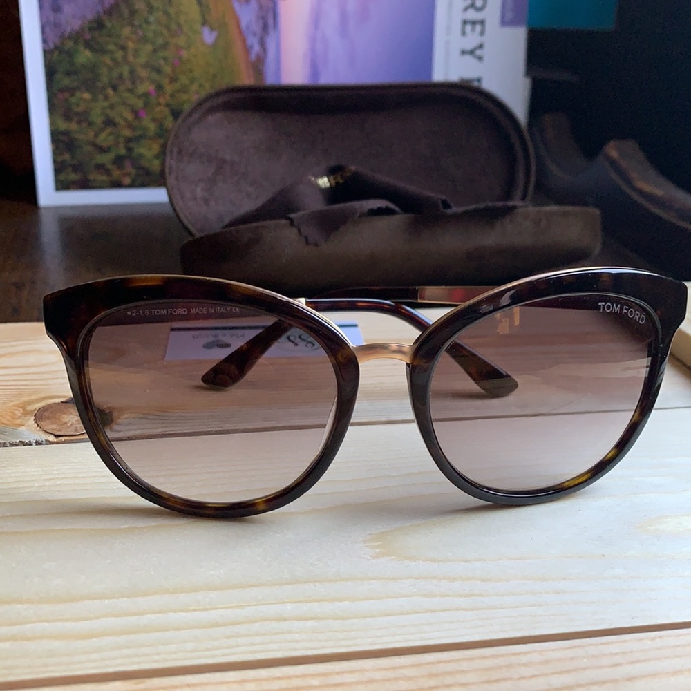 Tom Ford Emma TF461 52 G Sunglasses in dark Havana